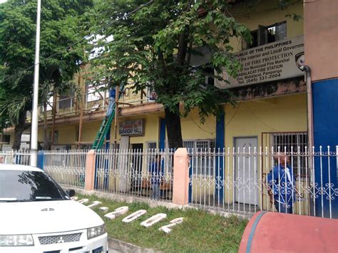 Dau Barangay Hall .